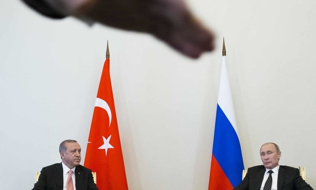 Syrie : la Russie et la Turquie s’entendent pour un cessez-le-feu dès minuit