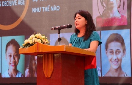 La représentante adjointe du FNUAP au Vietnam à l’honneur