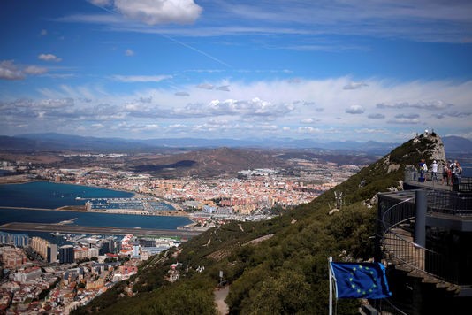 Brexit: Theresa May réaffirme son soutien à Gibraltar