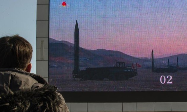 Séoul et Tokyo condamnent le dernier tir de missile de Pyongyang 