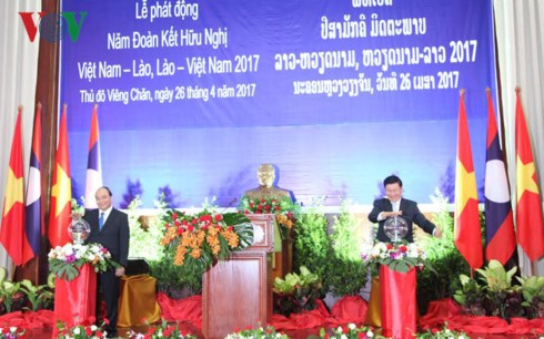 Coup d’envoi de l’Année de solidarité et d’amité Vietnam-Laos, Laos-Vietnam 2017