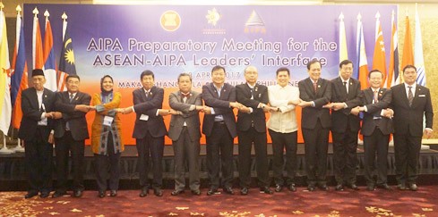 Le Vietnam à la réunion des dirigeants de l’AIPA