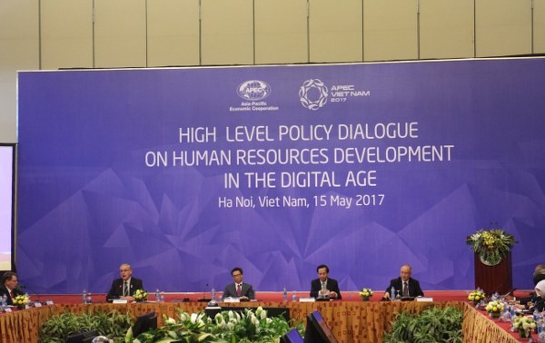 APEC 2017 : Développement des ressources humaines à l'ère numérique