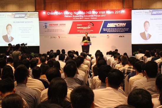 Forum sur l'industrie auxiliaire au Vietnam
