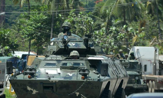  Philippines: des islamistes prennent des otages dans une école