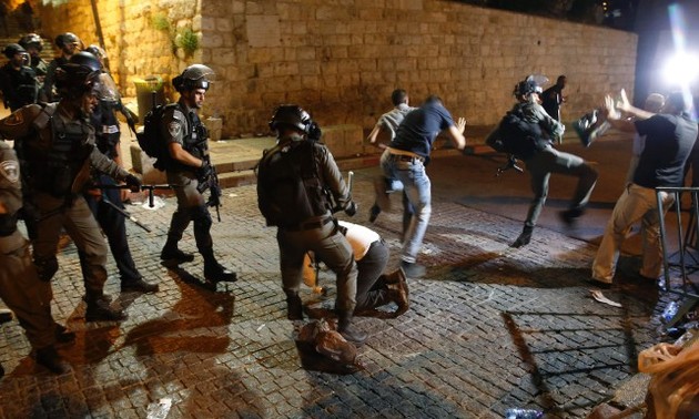 De nouveaux heurts entre Palestiniens et policiers israéliens à Jérusalem