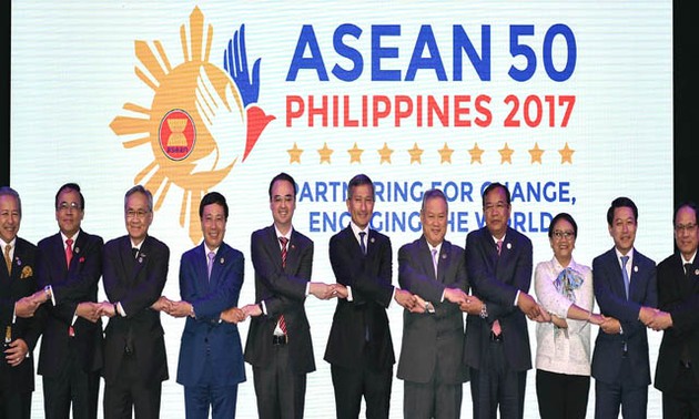 L’ASEAN et les 10 pays interlocuteurs adoptent plusieurs orientations de coopération