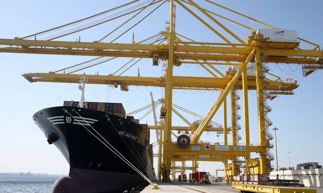 Qatar: le port Hamad inauguré pour “briser les chaînes” du boycott des voisins