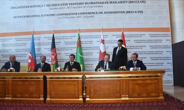 Accord sur la mise en place d'un couloir de transport reliant l'Afghanistan à la Turquie