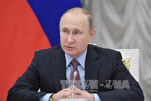Vladimir Poutine a déposé son dossier de candidature à l'élection de 2018