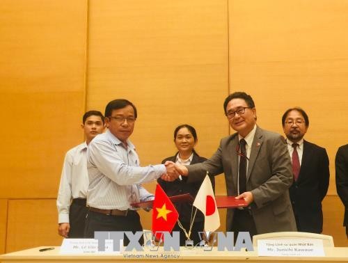 Le Japon soutient 5 projets éducatifs et médicaux au Vietnam 