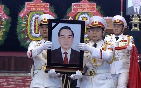 Dernier hommage à l’ancien Premier ministre Phan Van Khai