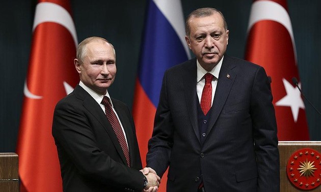 Poutine et Erdogan insistent sur l'importance d'une solution politique en Syrie