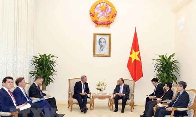Nguyên Xuân Phuc reçoit le chef de la diplomatie luxembourgeoise