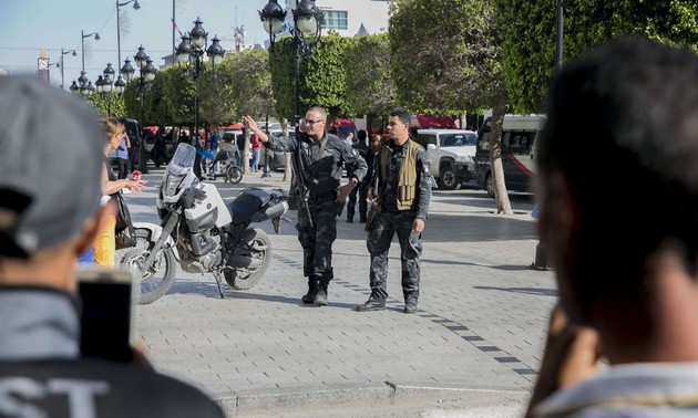 L'attentat suicide à Tunis est un acte «isolé» et «artisanal», selon les autorités