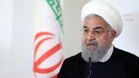 L'Iran continue à exporter son pétrole, assure Rohani