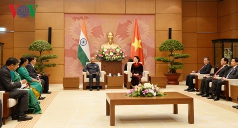 Entrevue entre Nguyên Thi Kim Ngân et le président indien