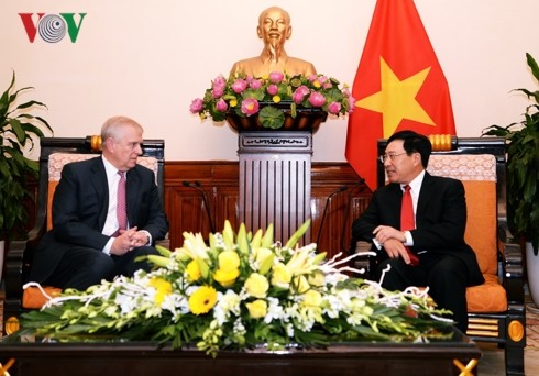 Le vice-Premier ministre Pham Binh Minh reçoit le duc d’York