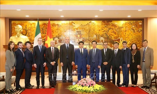 Dialogue sur les relations économiques ASEAN-Italie à Hanoi