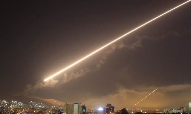 La Syrie accuse Israël de tirs de missiles près de Damas