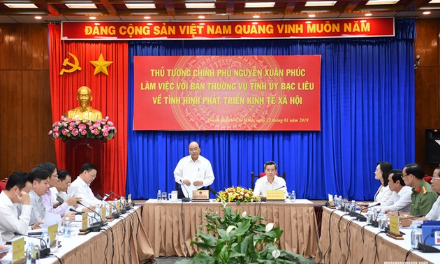 Le Premier ministre travaille avec les autorités de Bac Liêu