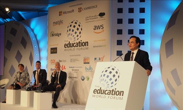  Le Vietnam participe au forum mondial de l’éducation à Londres 