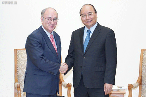 Nguyên Xuân Phuc reçoit le président de l'Entraide universitaire mondiale de l’Allemagne