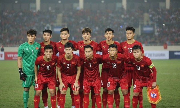 Le secrétaire général de l'AFC félicite l'équipe des moins de 23 ans du Vietnam