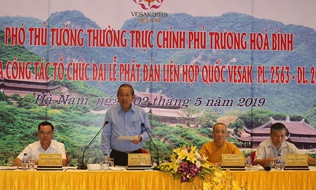 Truong Hoà Bình inspecte les préparatifs du Vesak 2019
