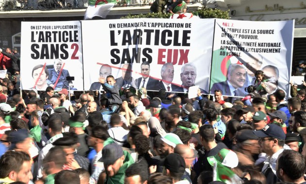 Algérie: aucune candidature déposée pour la présidentielle, d'après la radio nationale 