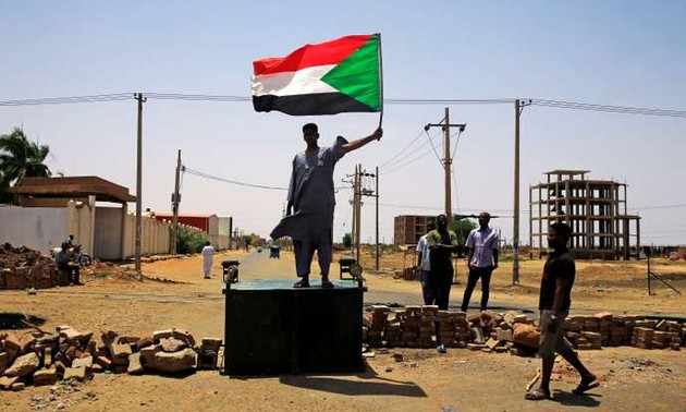 Soudan : l’opposition rejette l’appel à des élections suite à une intervention de l’armée contre les manifestants