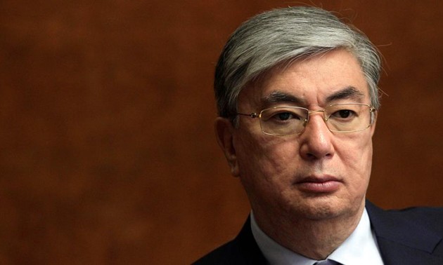 Nguyên Phu Trong félicite le président élu du Kazakhstan