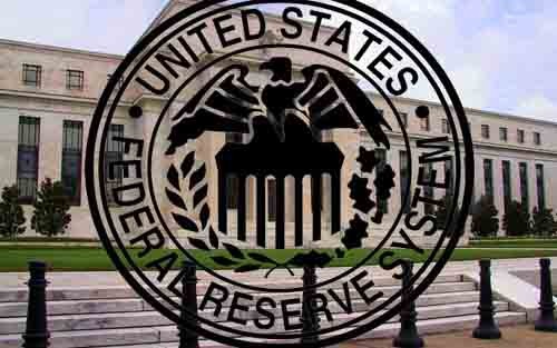 La Fed maintient ses taux d'intérêt mais se tient prête à agir