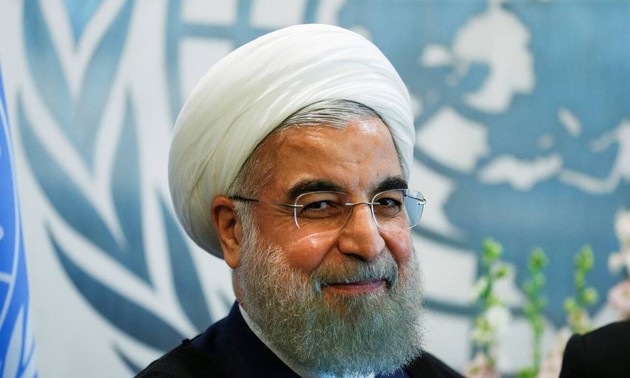 «L’Iran ne cherche la guerre avec aucun pays», promet Hassan Rohani à Emmanuel Macron