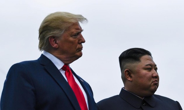 Rencontre historique entre Trump et Kim à la frontière intercoréenne