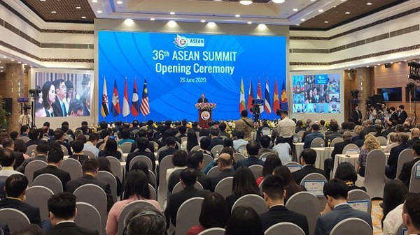 Adoption de la Déclaration sur la vision d’une ASEAN cohésive et réactive