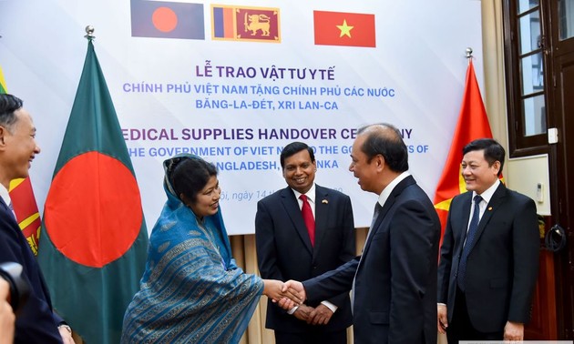 Coronavirus: le Vietnam offre des équipements médicaux au Bangladesh et au Sri Lanka