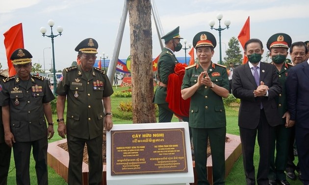 Pour une frontière Vietnam-Cambodge amicale, pacifique et propice au développement