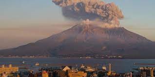Japon: Éruption du volcan Sakurajima, des dizaines de personnes appelées à évacuer