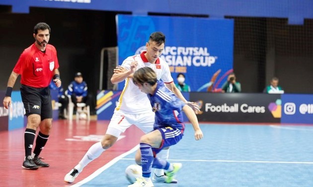 Futsal: le Vietnam qualifié pour les quarts de finale du championnat d’Asie