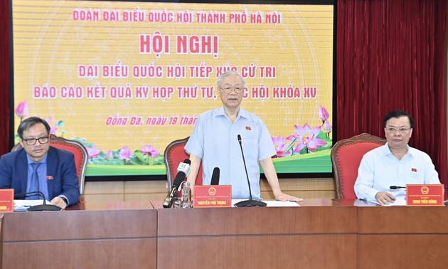 Nguyên Phu Trong rencontre des électeurs de Hanoï