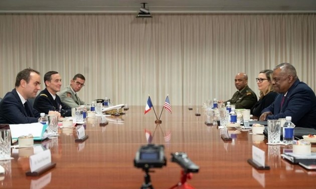Le ministre français des Armées rencontre son homologue américain au Pentagone