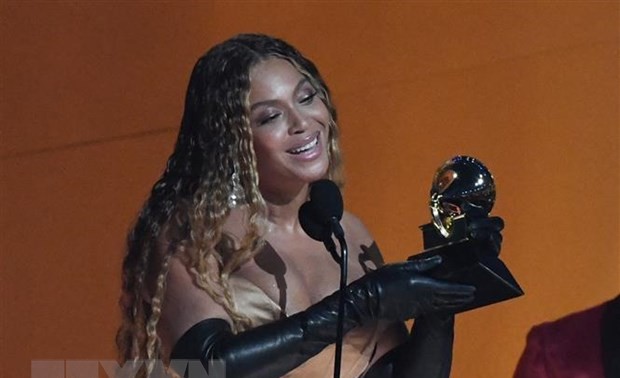 Grammy 2023: Beyoncé entre dans l'Histoire, Harry Styles remporte le prix de l'album de l'année