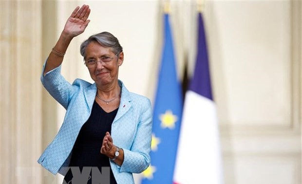 France: Élisabeth Borne présente la feuille de route de son gouvernement
