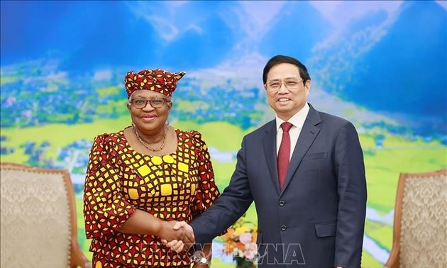 Pham Minh Chinh rencontre Ngozi Okonjo-Iweala