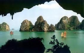 Vịnh Hạ Long là một trong 5 thiên đường nhiệt đới Châu Á