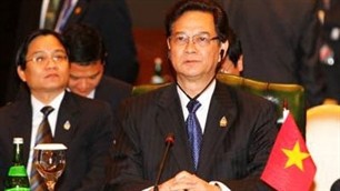 Thủ tướng Nguyễn Tấn Dũng tham dự hội nghị Diễn đàn kinh tế Thế giới Đông Á 