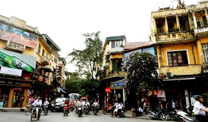 Hà Nội và thành phố Hồ Chí Minh là điểm đến lý tưởng đối với giới trẻ Anh