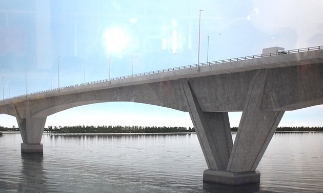 Sắp xây cầu vượt biển dài nhất Việt Nam