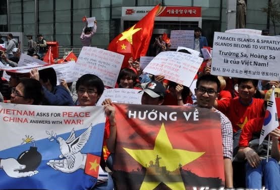 Cộng đồng người Việt Nam ở nước ngoài tiếp tục phản đối Trung Quốc 